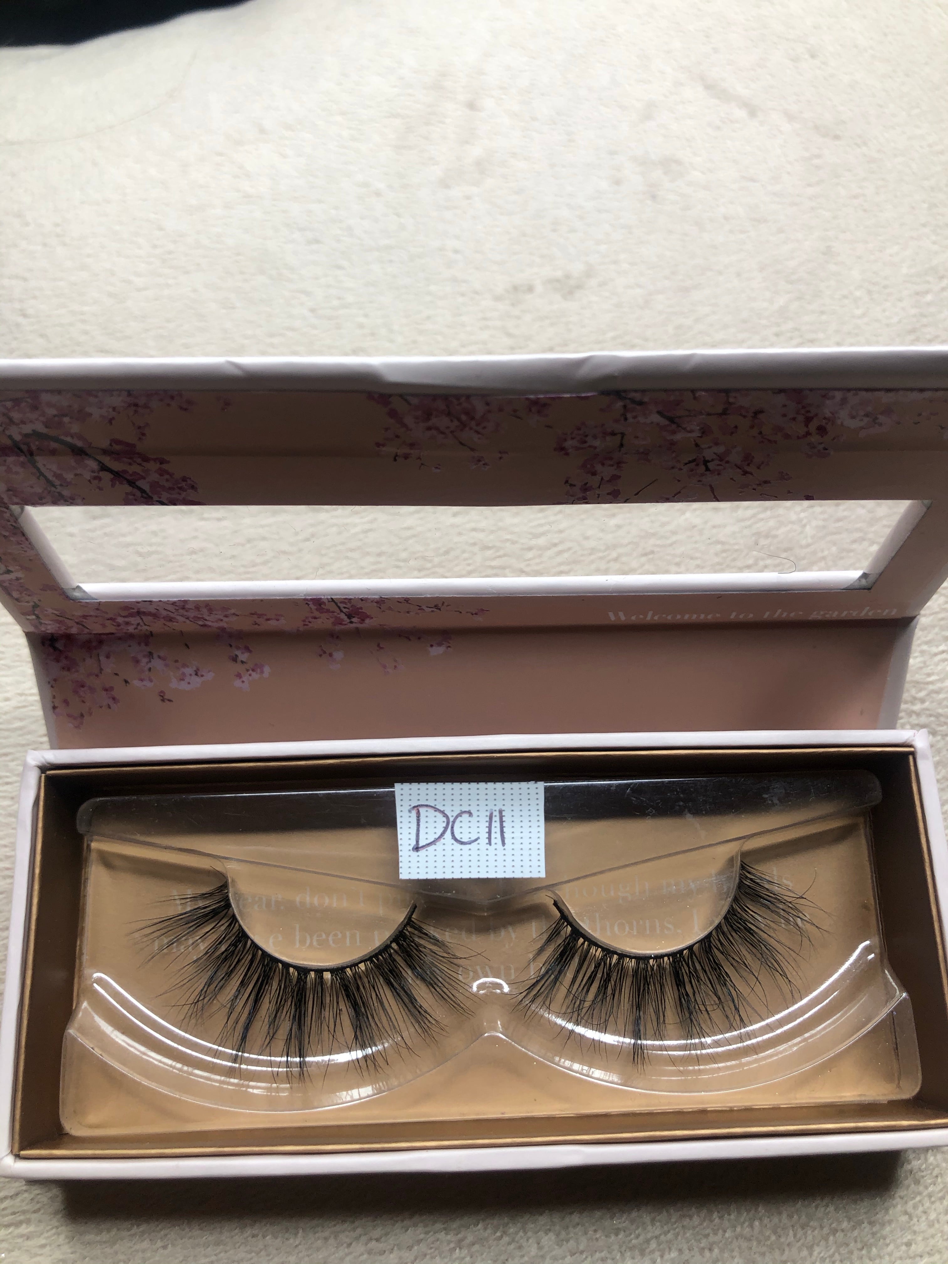 Sale strip lashes