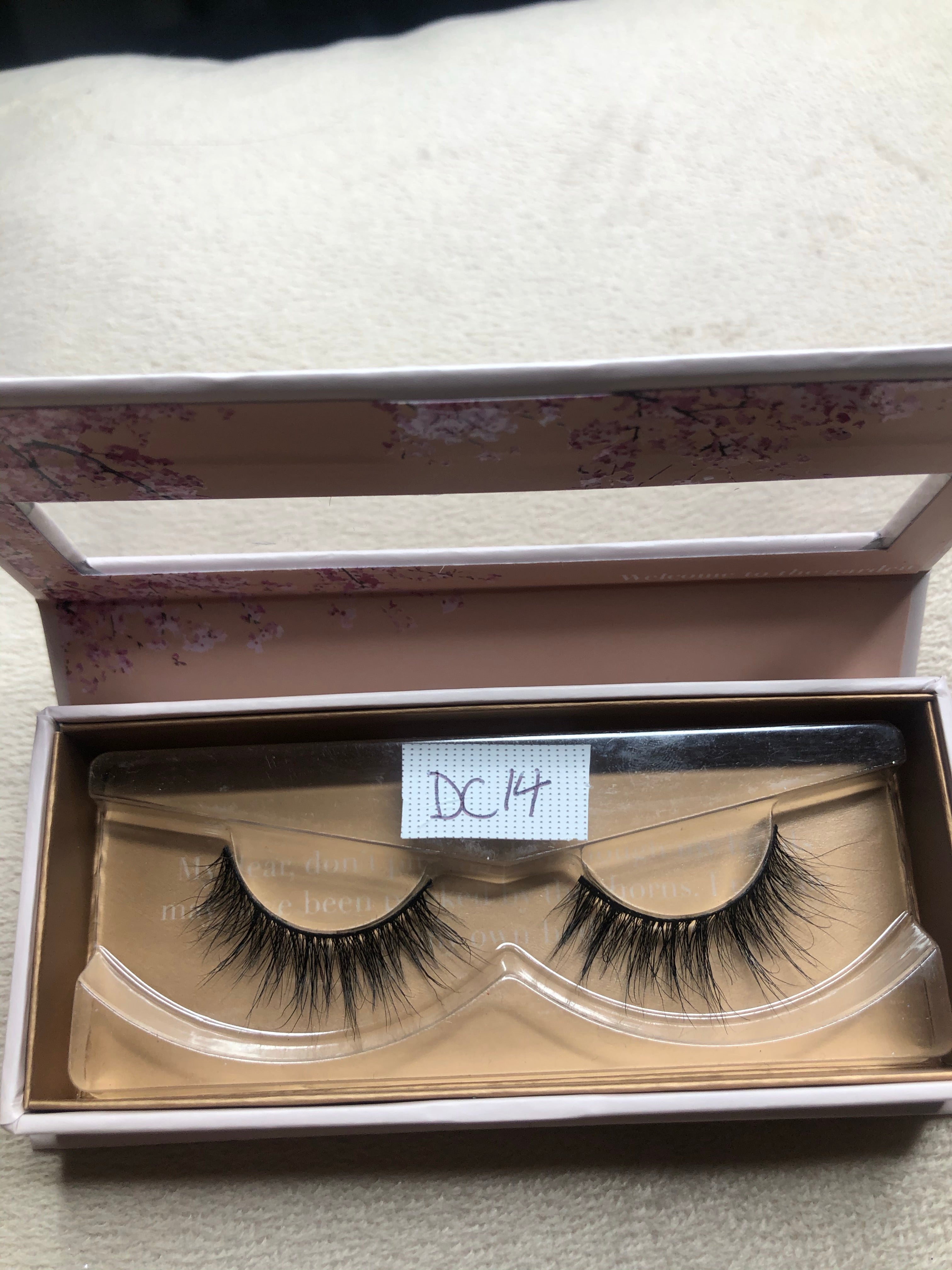 Sale strip lashes