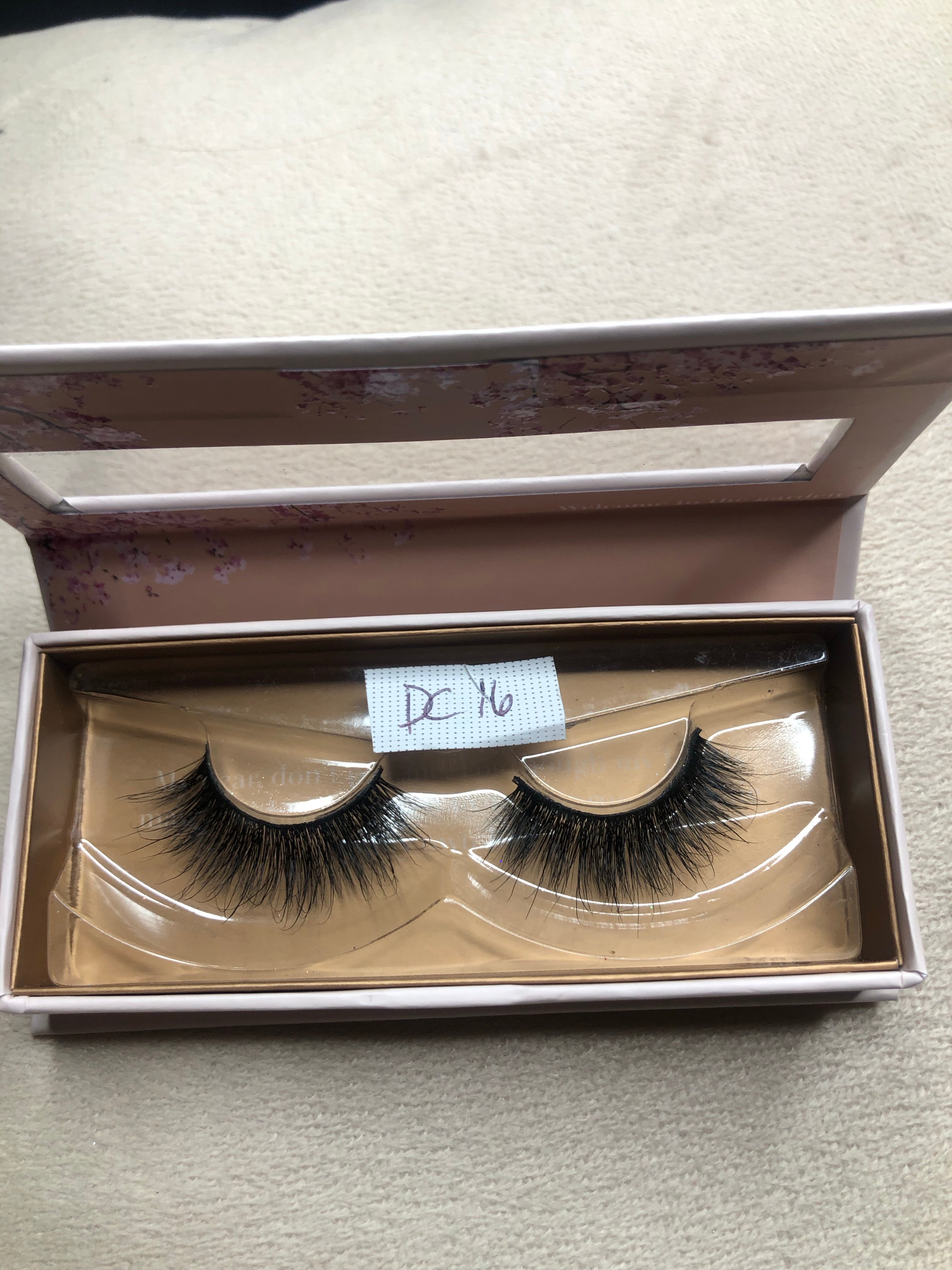 Sale strip lashes