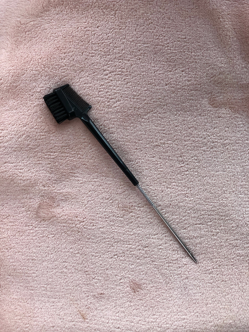 Edge control brush