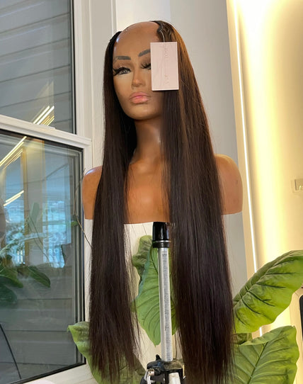 26" 1A Straight U-Part Wig